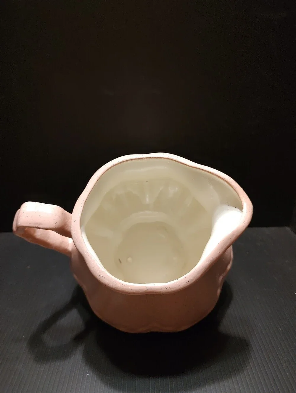 🌷🩷🌷Lovely Vtg 80's Hand Crafted Victorian Inspired Rose Pink Speckled Pottery